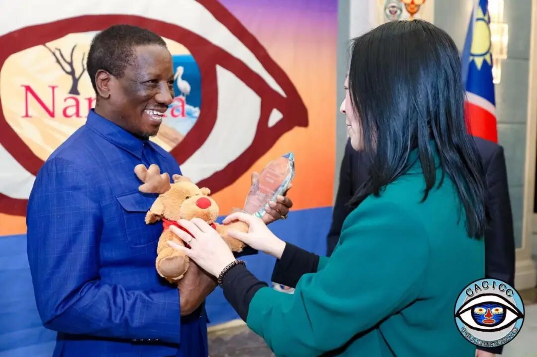 �������ģ����곤�� | ��ƽ���зǶ�ͯ���������������ױ���վ�佱�����ھ�Բ������